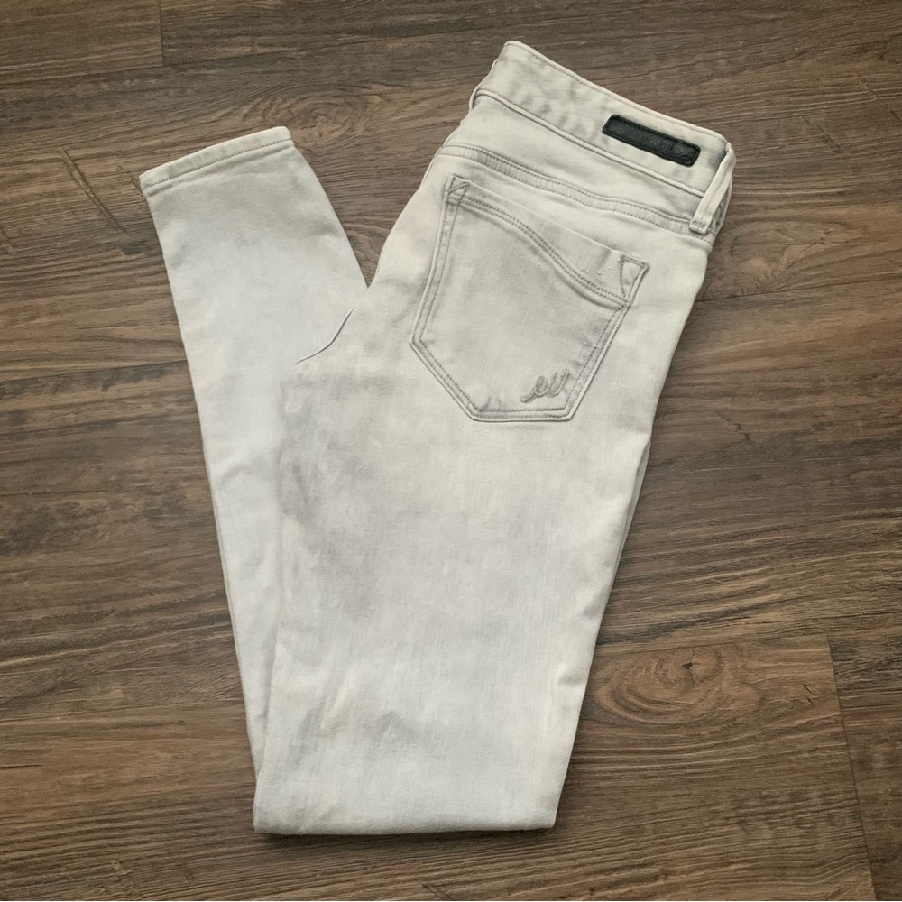 EXPRESS Jeans Ankle Legging Stella Low Rise